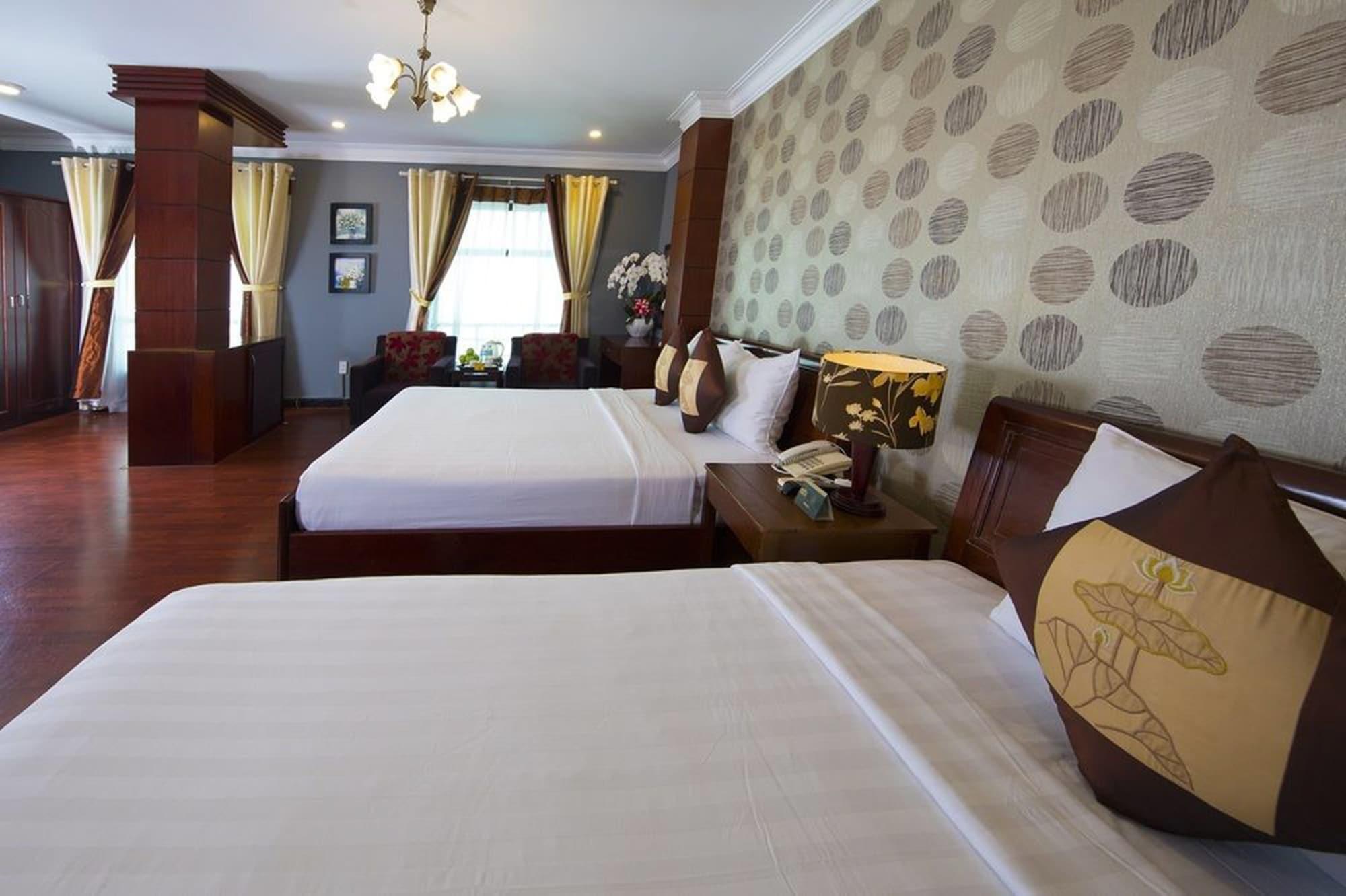 Good Vibes Central Hotel Ho Chi Minh City Exterior photo