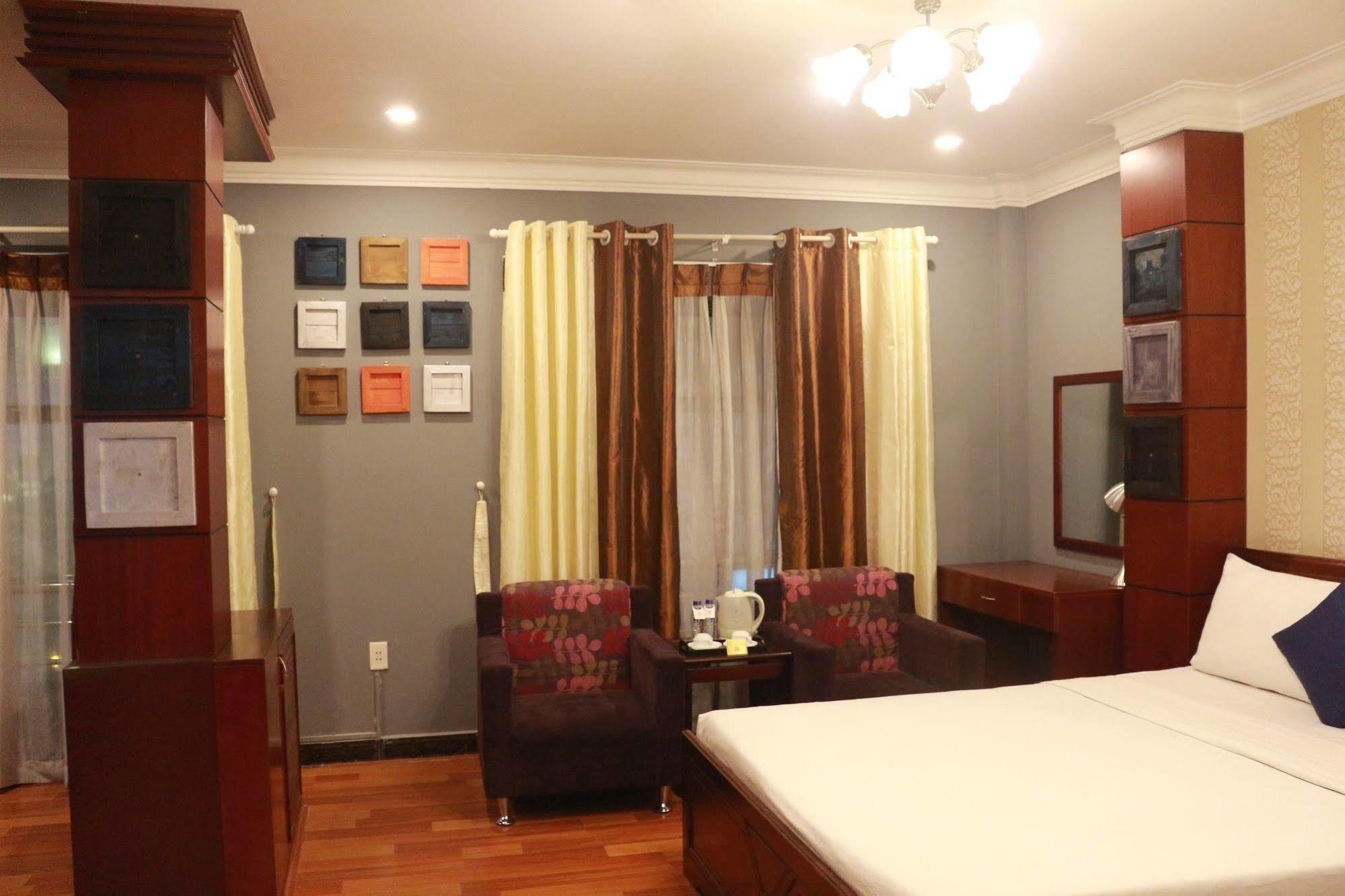 Good Vibes Central Hotel Ho Chi Minh City Exterior photo